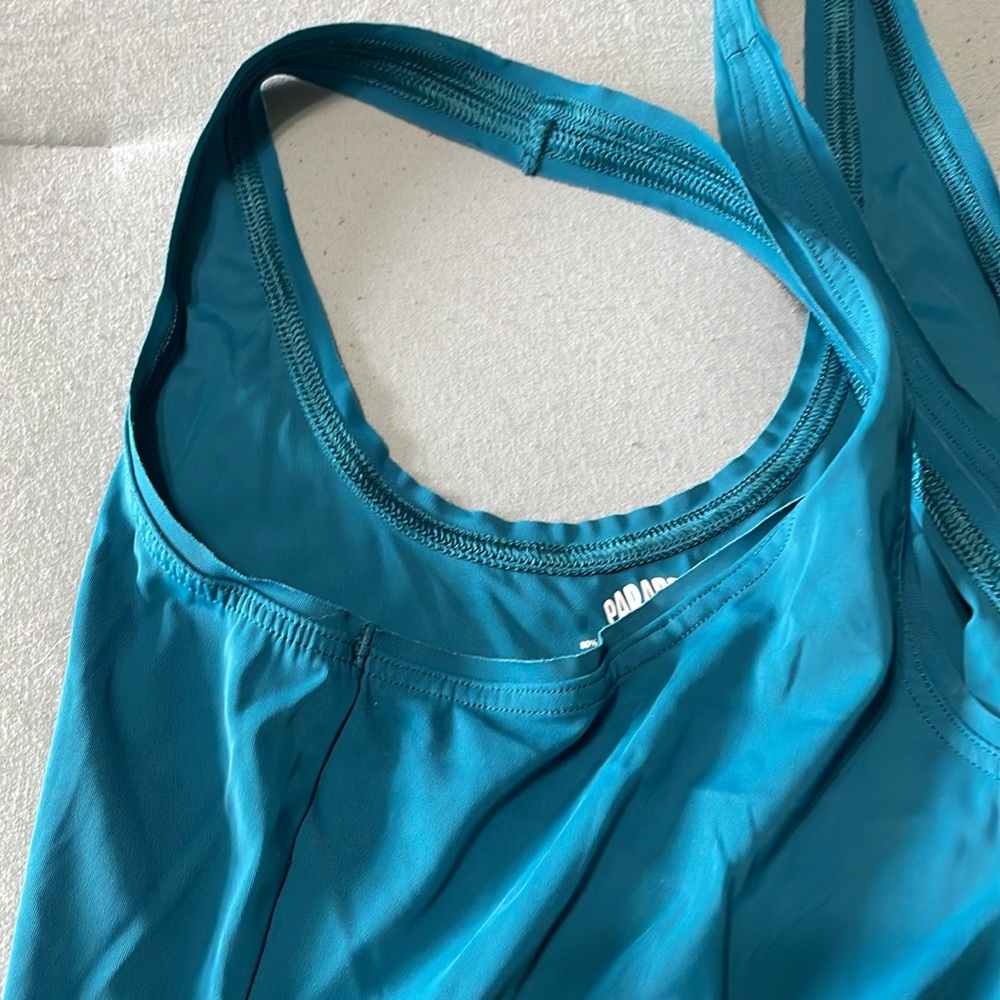 Parade Tank Top - Picture 3 of 4